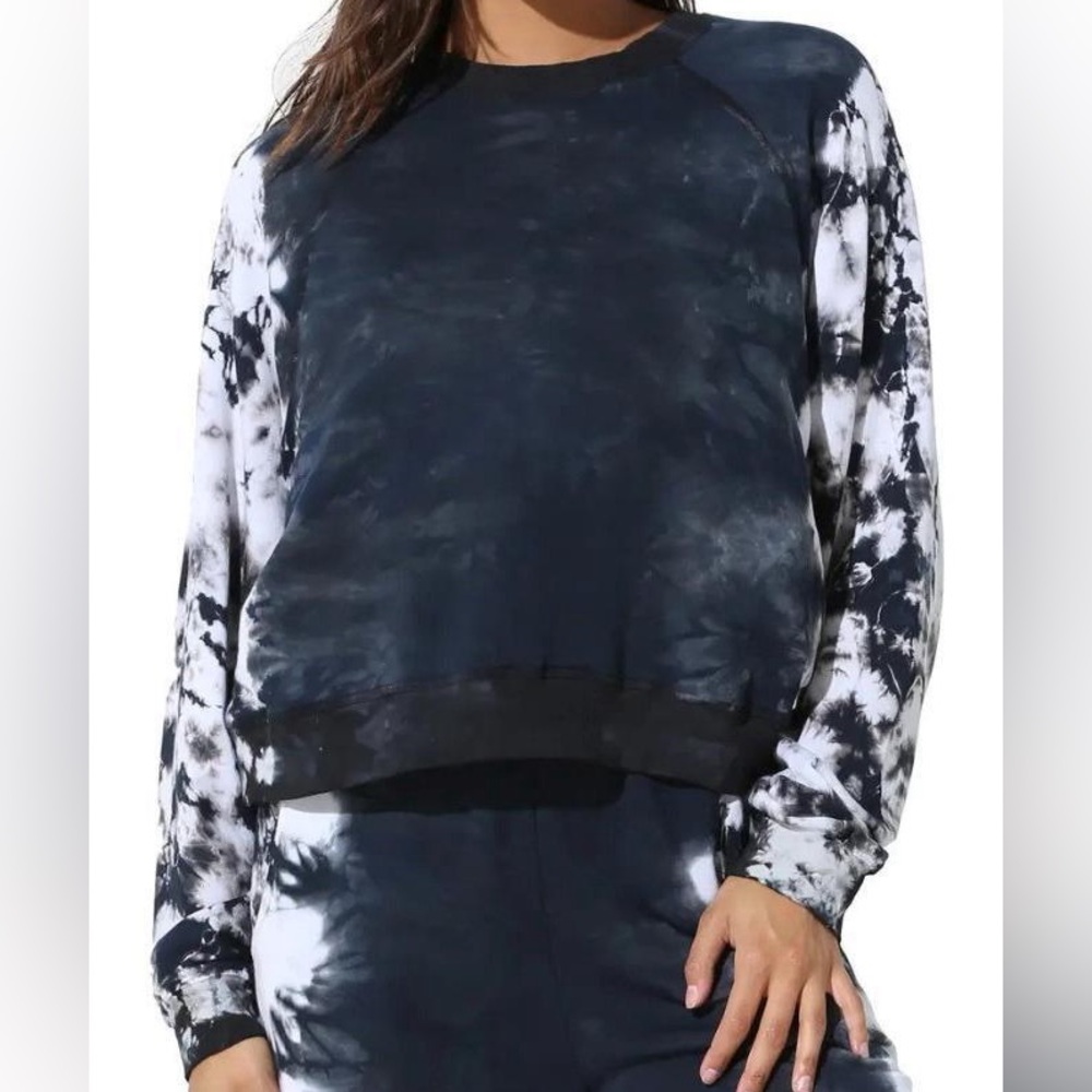 Electric & Rose Black and White Presley Tie-Dye Sweatshirt, size large